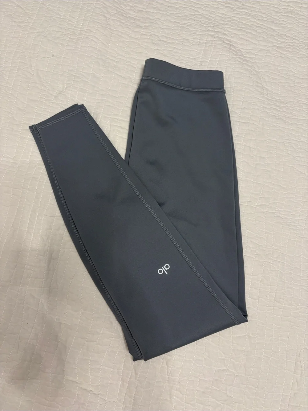 ALO Yoga new without